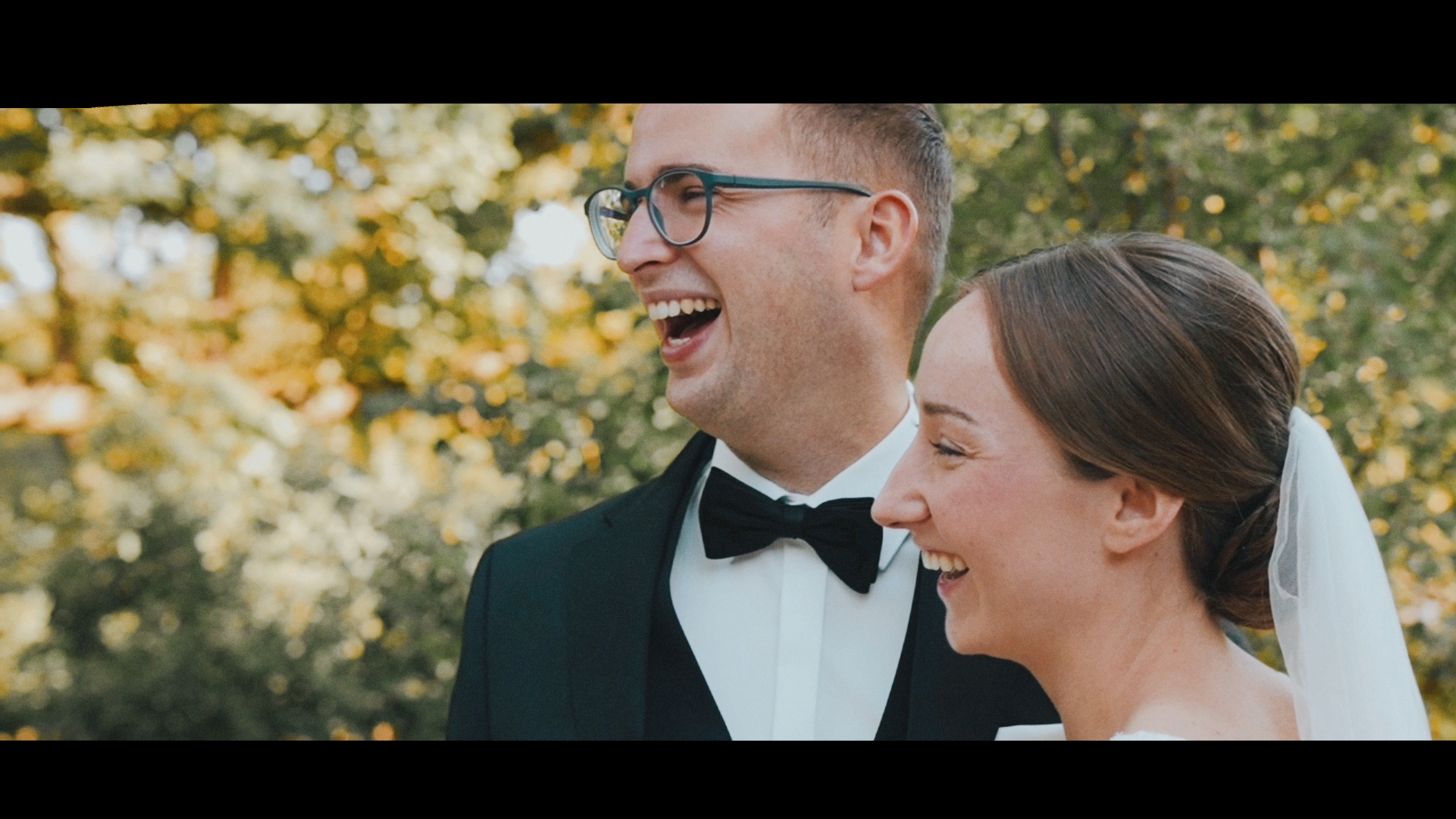 Standbild aus einem Hochzeitsfilm von Andy Reiter